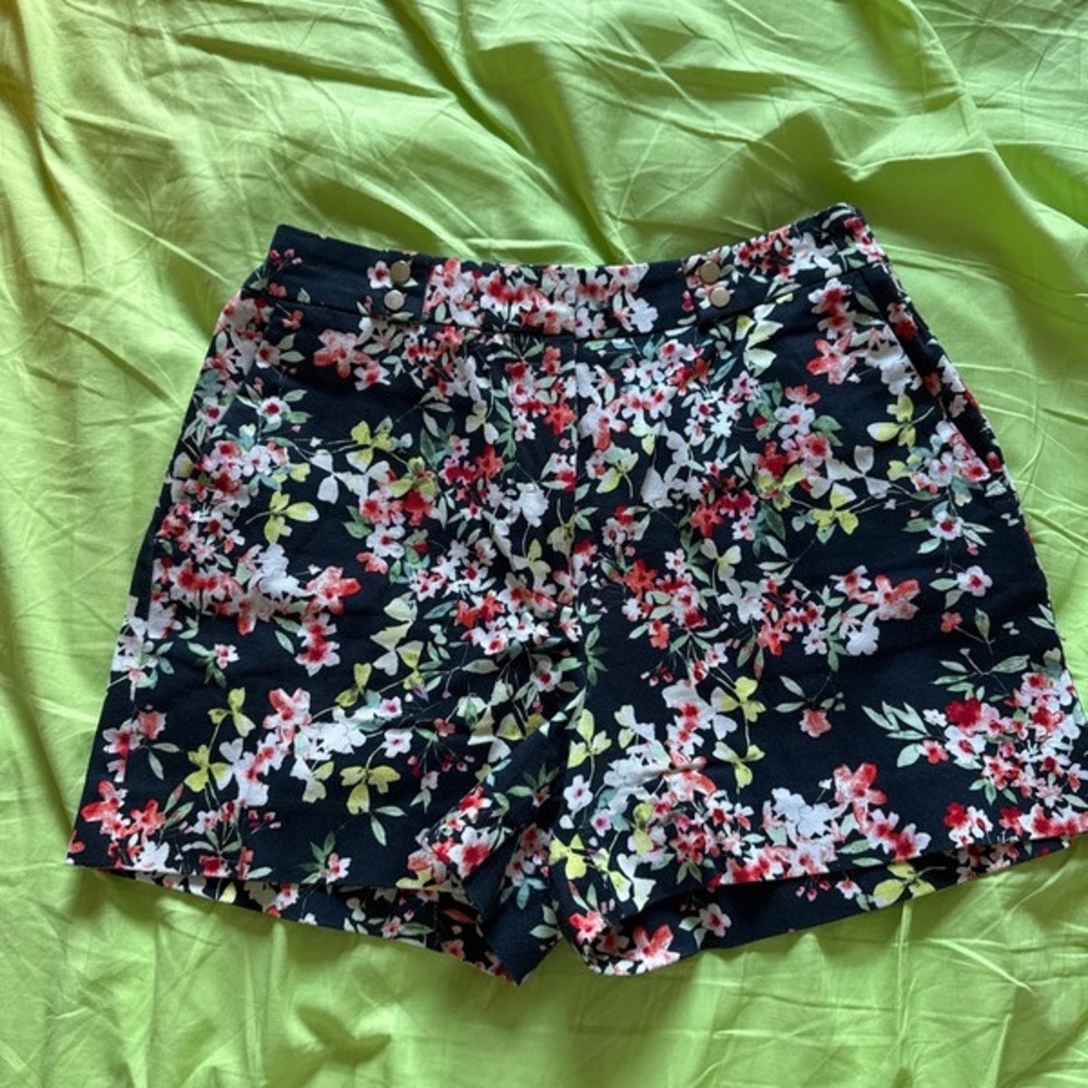 Zara High Waist Black and Red Shorts